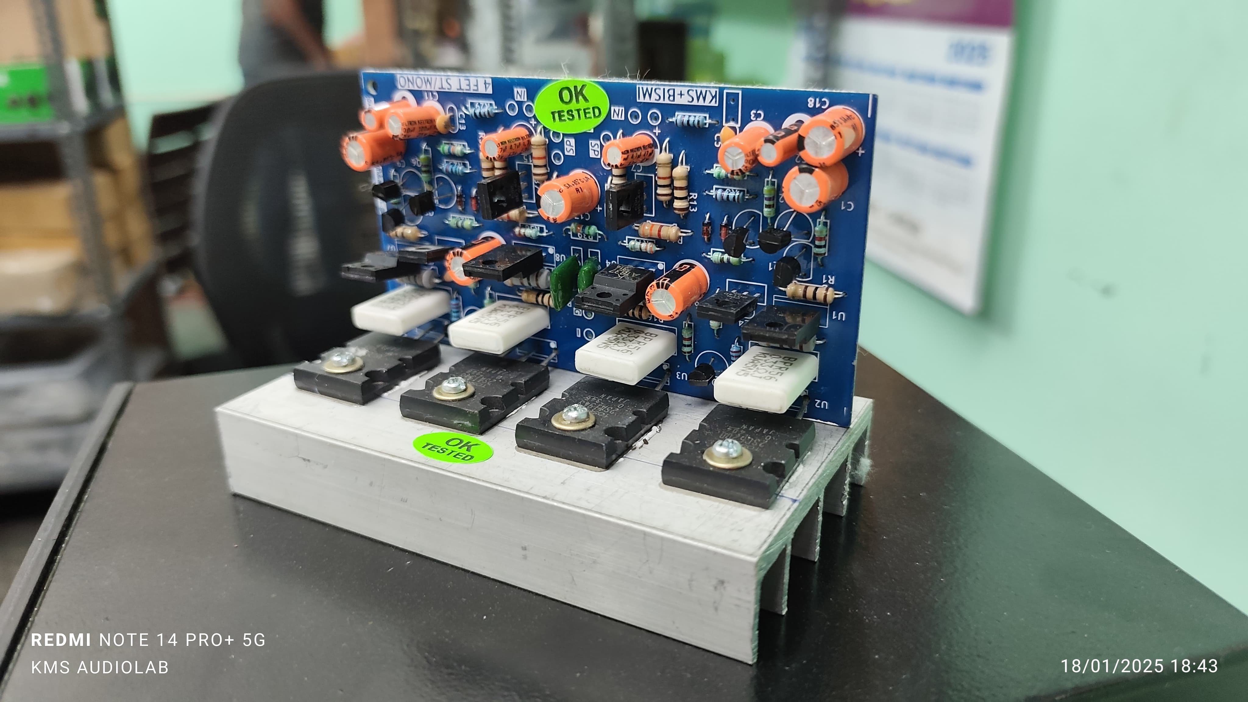 4TRANSISTOR POWER AMPLIFIER