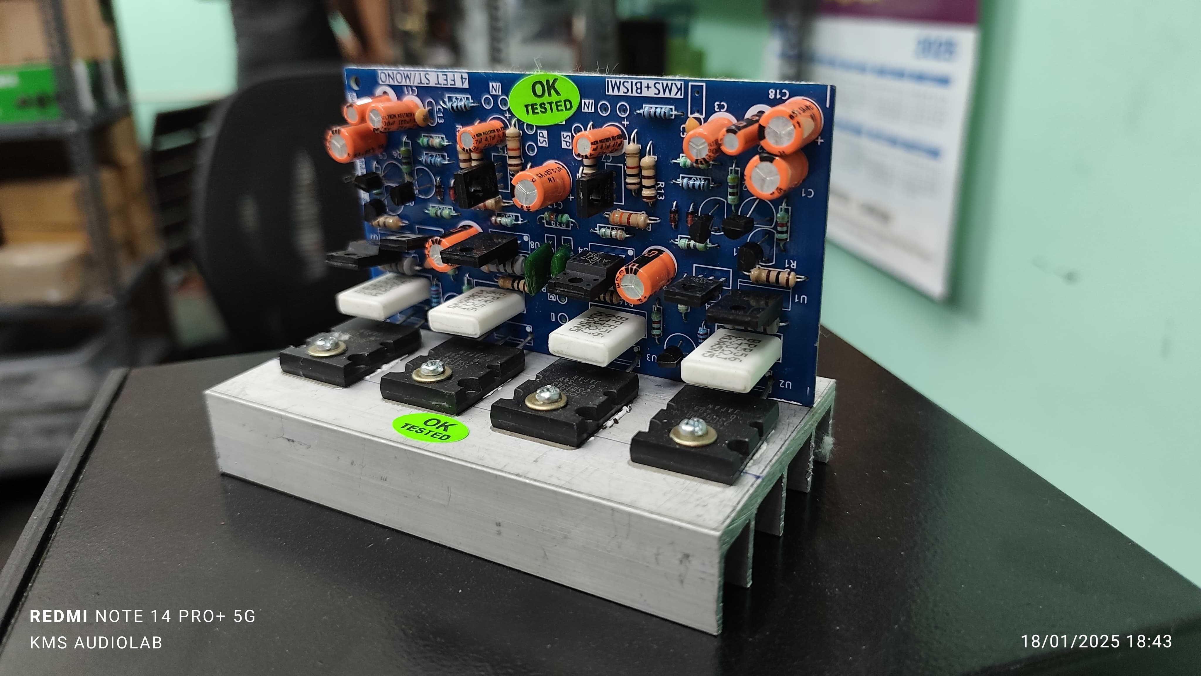 4TRANSISTOR POWER AMPLIFIER