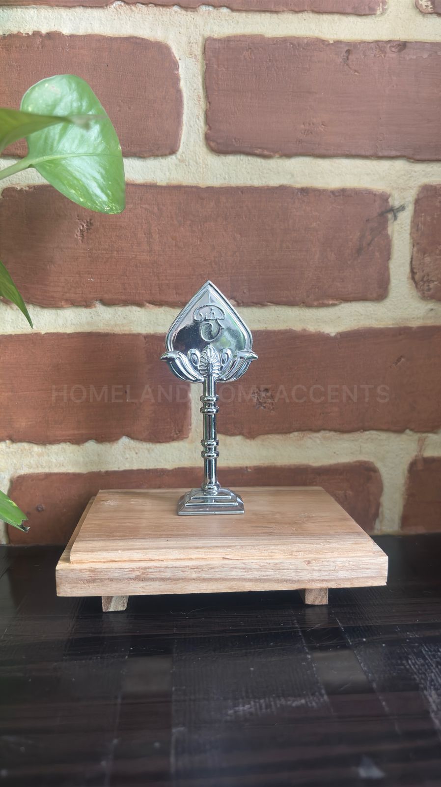 Murugar Vel - Silver 4 Inches