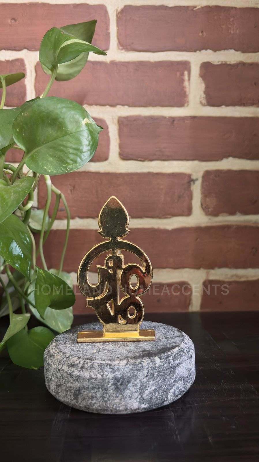 Tamil OM - Green 4 Inches