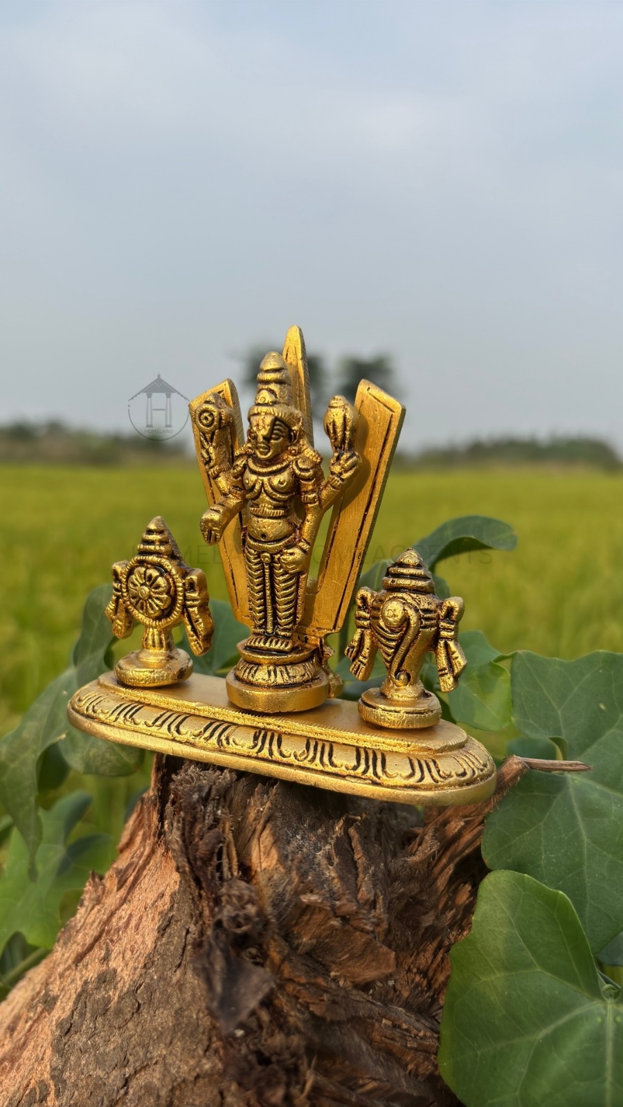 Small Brass Perumal Idol with Shanku Chakra Naamam