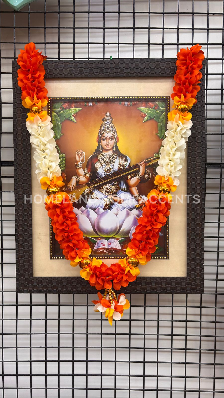 Exquisite Garland/Maalai - MAA045 (22 Inches)