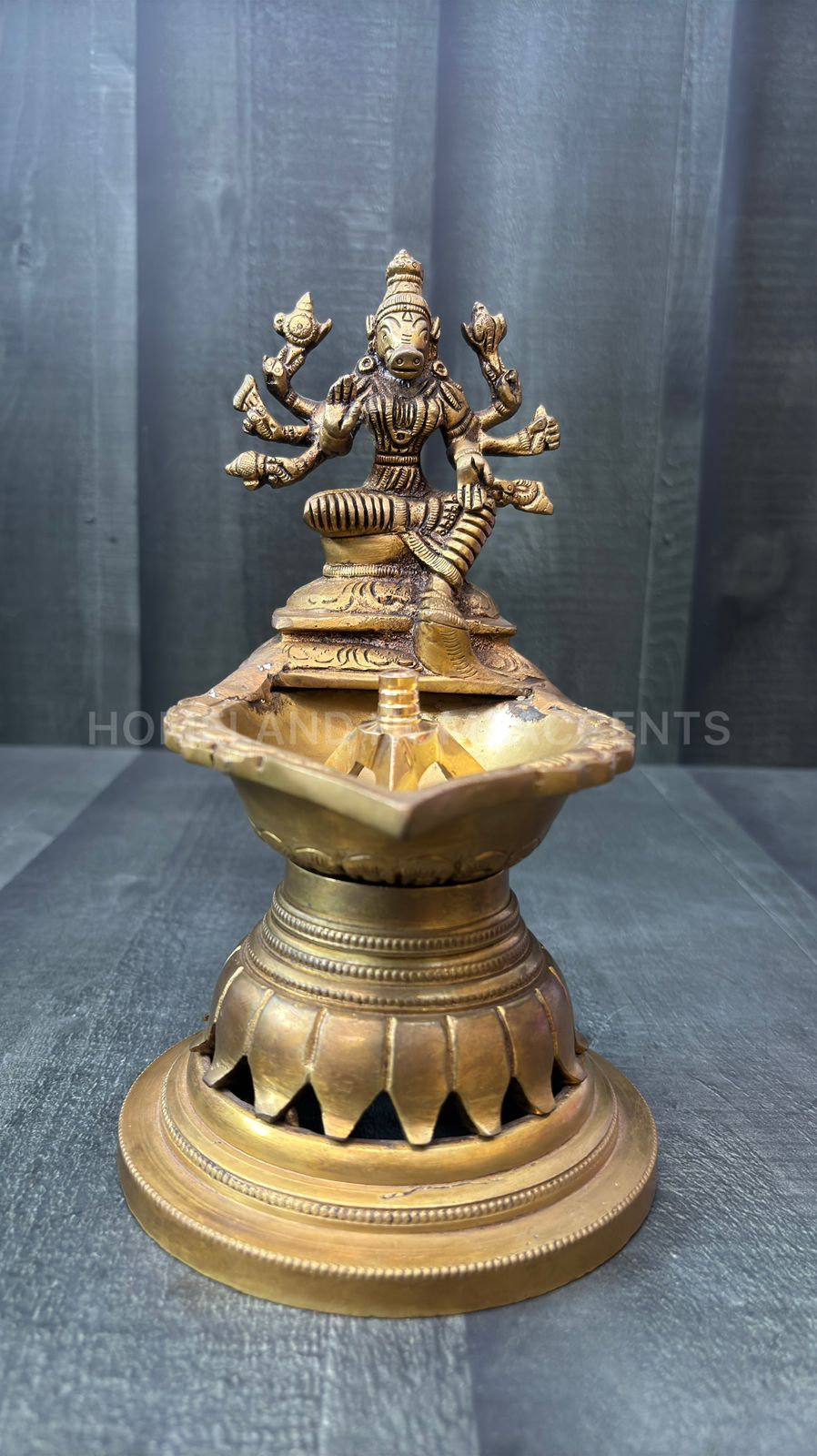 Brass Lamp Thiri Holder – Tripod Design