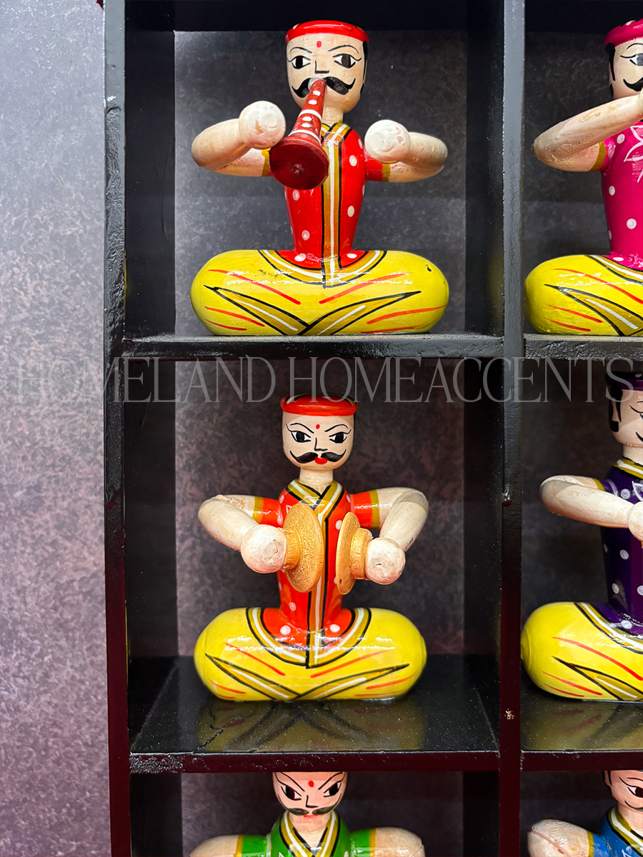 BAND POT HOUSE