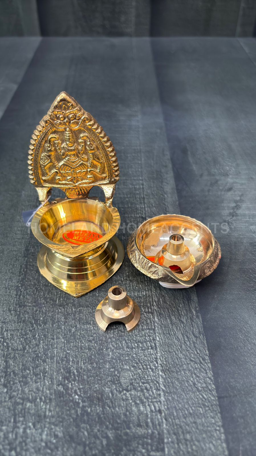 Round Brass Thiri Holder – Compact Design