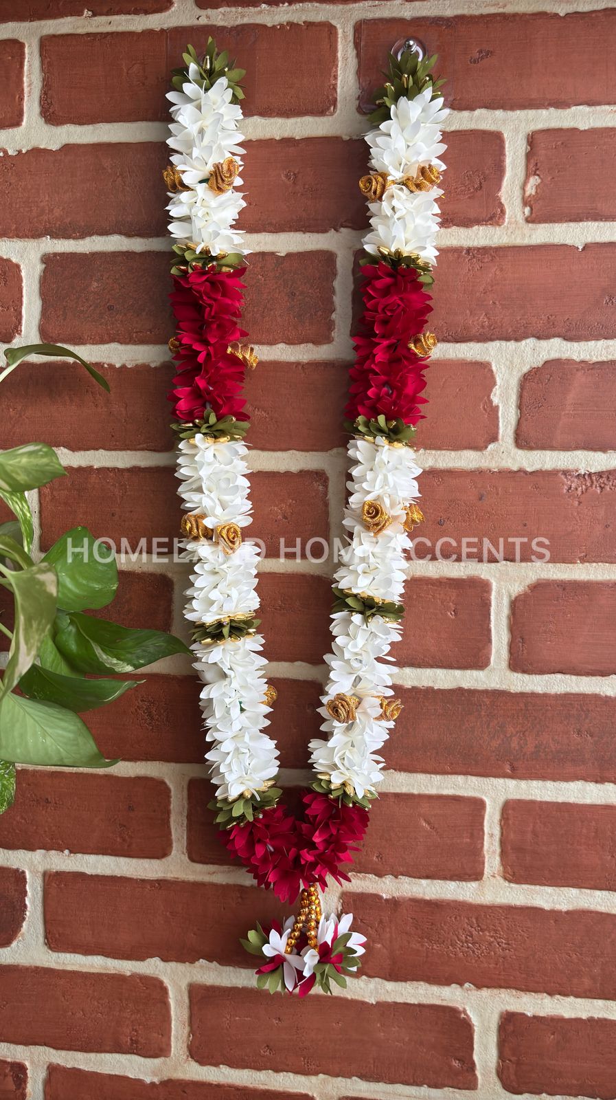 Exquisite Garland/Maalai - MAA048 (22 Inches)