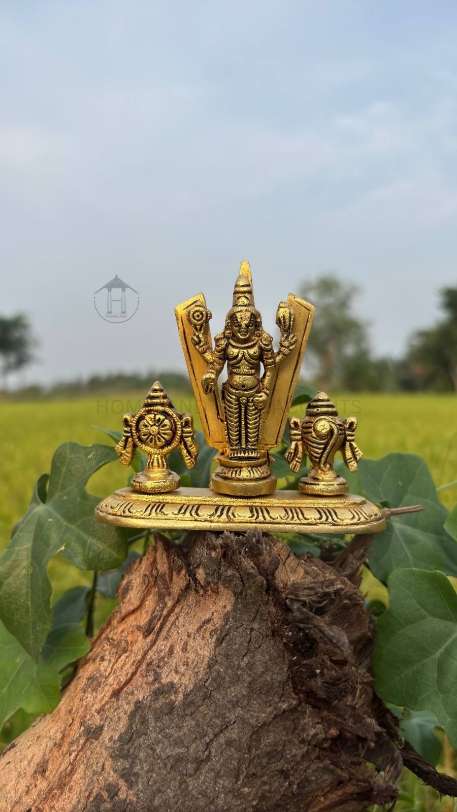 Small Brass Perumal Idol with Shanku Chakra Naamam
