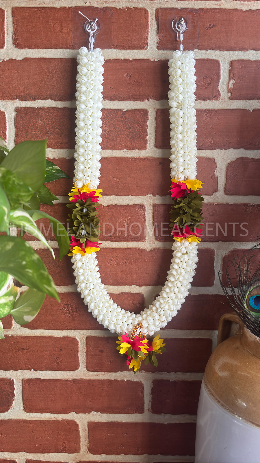 Malli Maalai/Garland Multicolour