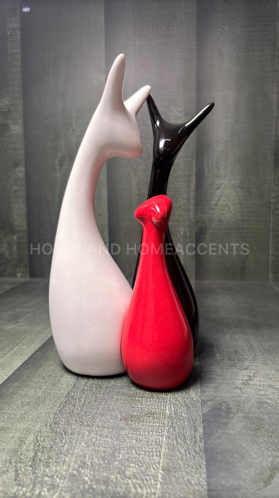 Modern Ceramic Deer Family Showpiece – Set of 3 (Glossy Finish, 675g)