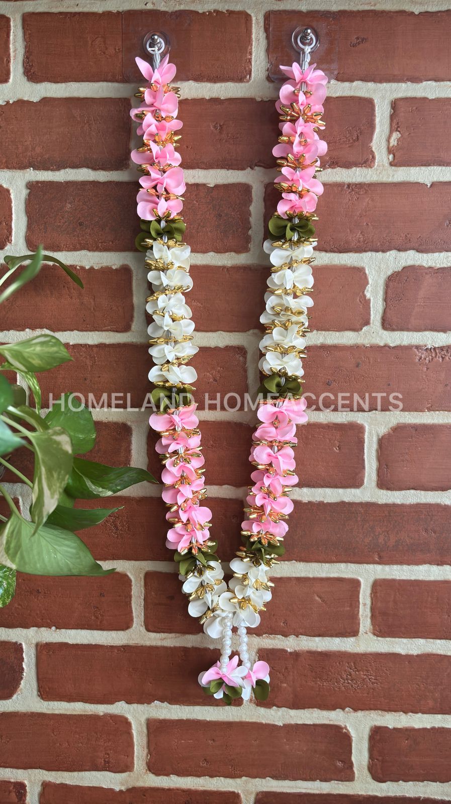 Exquisite Garland/Maalai - MAA043 (22 Inches)