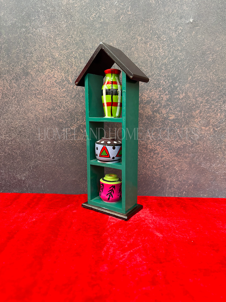 WOODEN POT HOUSE