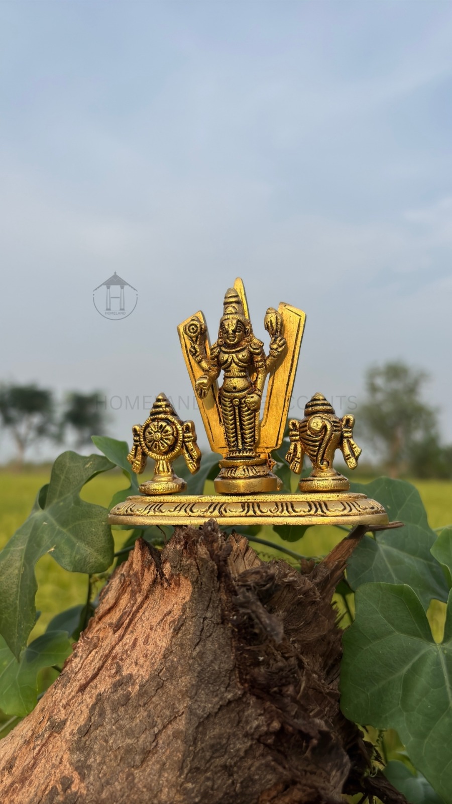Small Brass Perumal Idol with Shanku Chakra Naamam