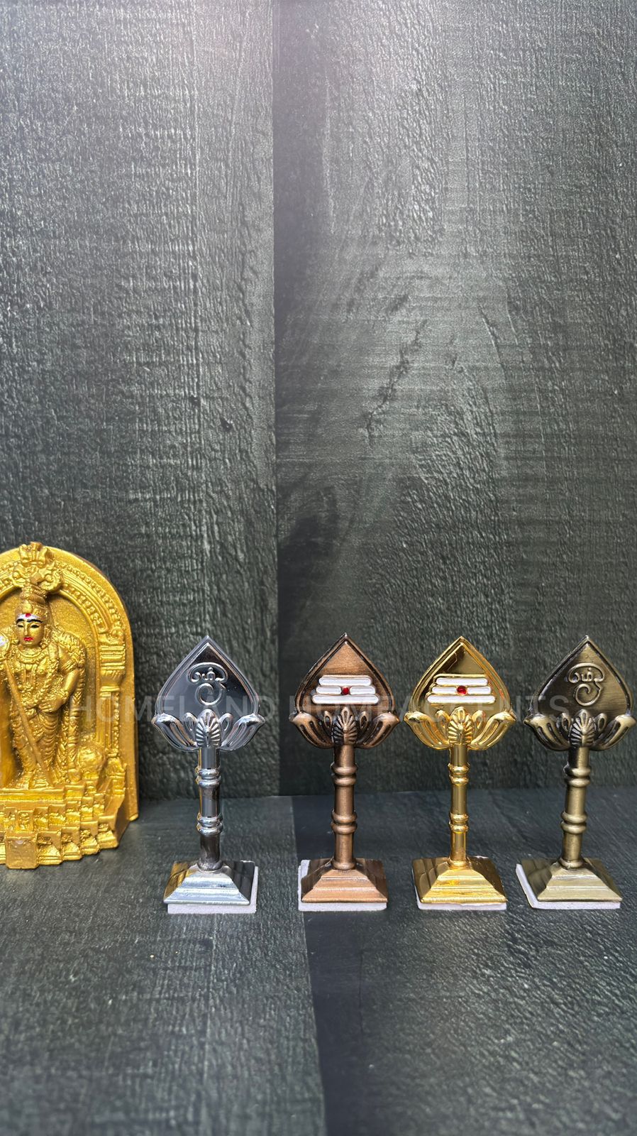 Kutty Murugar Combo Set – Idol with Vel & Keychain