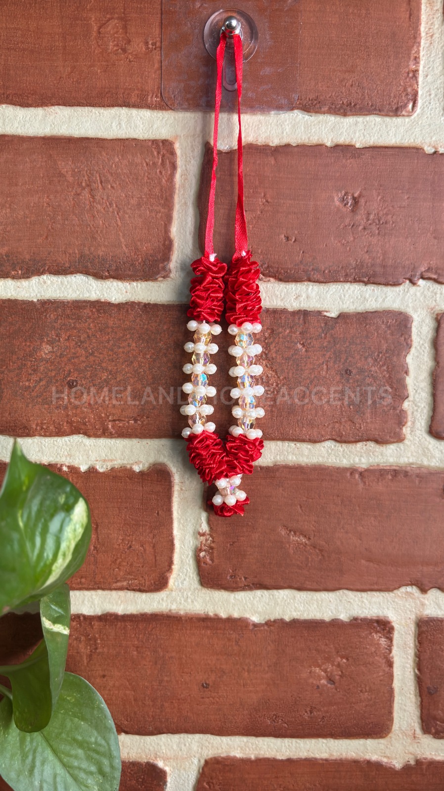 Mini Maalai/Garland with Pearl Detailing - Red