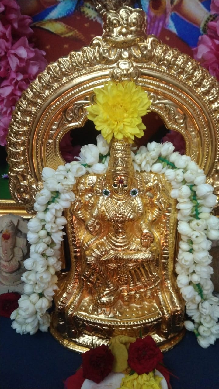 Kaalikambal statue 